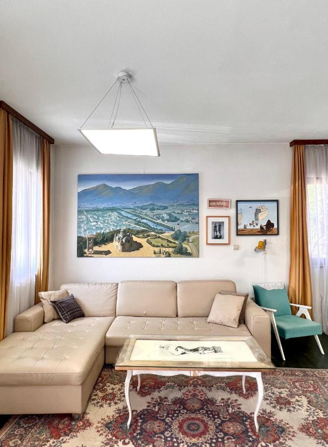 Apartments Rux De Luxe バール エクステリア 写真