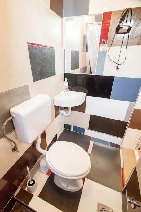 Apartments Rux De Luxe バール エクステリア 写真