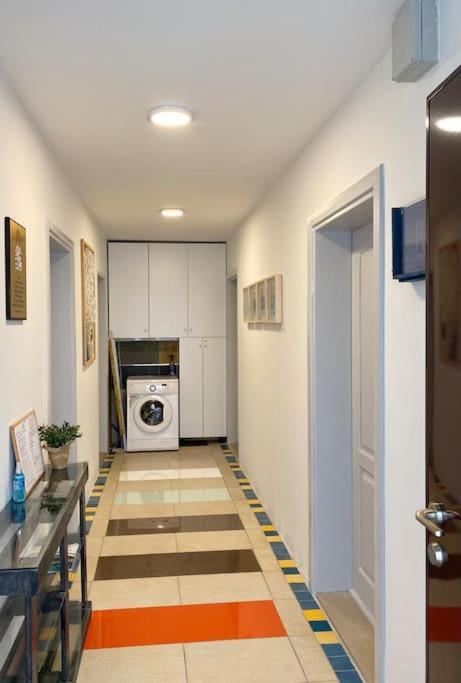 Apartments Rux De Luxe バール エクステリア 写真