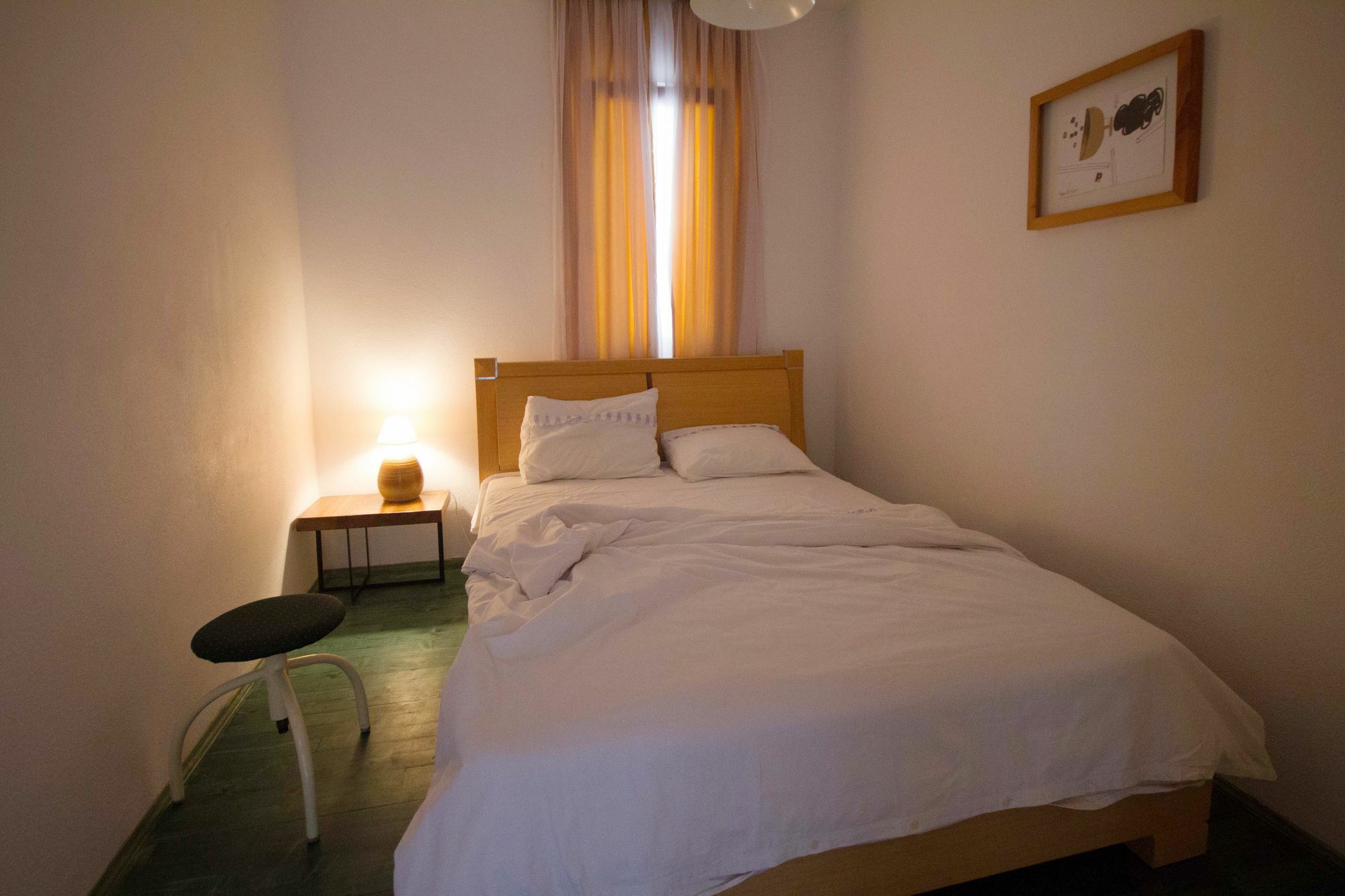Apartments Rux De Luxe バール エクステリア 写真